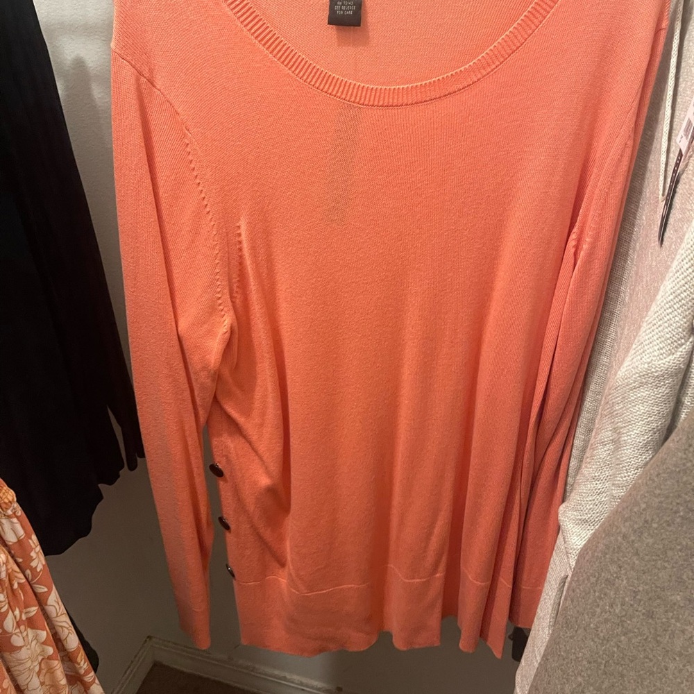 Women's Coral Sweater - Crew Neck